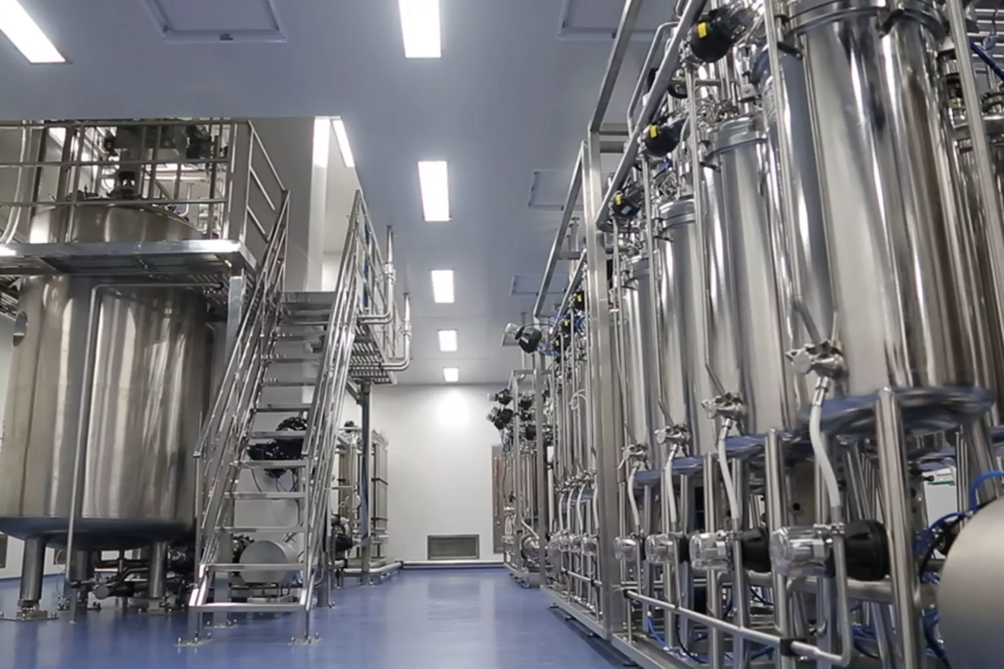 ����ҩҵ�ȵ���ע�����Ŀ