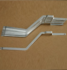 電鍍鋅鎳加工的鍍層出現顏色不均勻的情況，該如何解決？