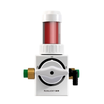 石首叠片式前置过滤器的进出水口如何与管道连接？​