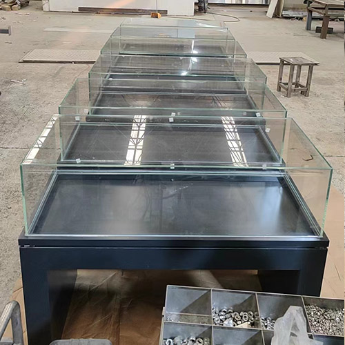 不锈钢展柜厂家